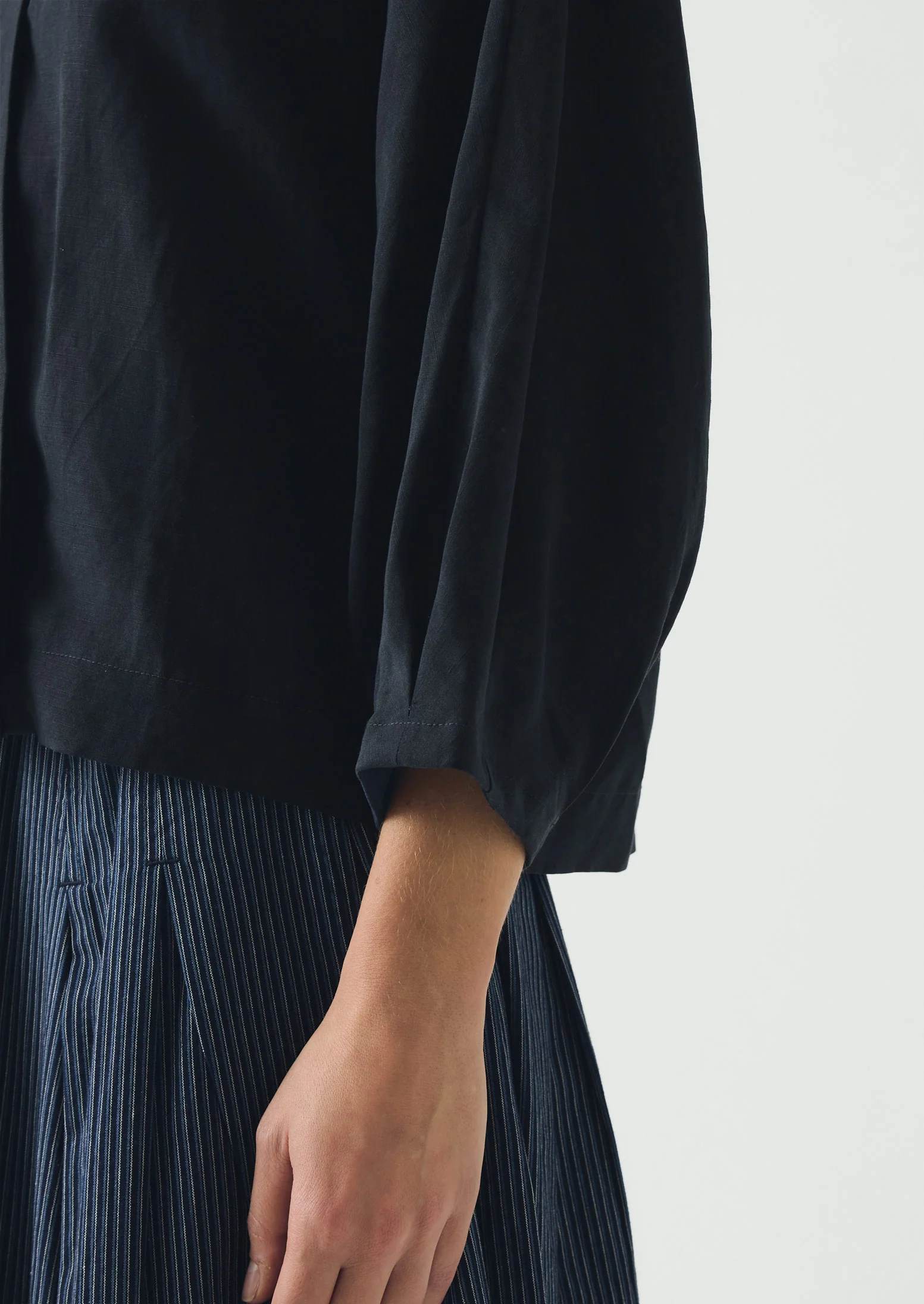 Linen Silk Wrap Shirt | Deep Indigo - Image 6