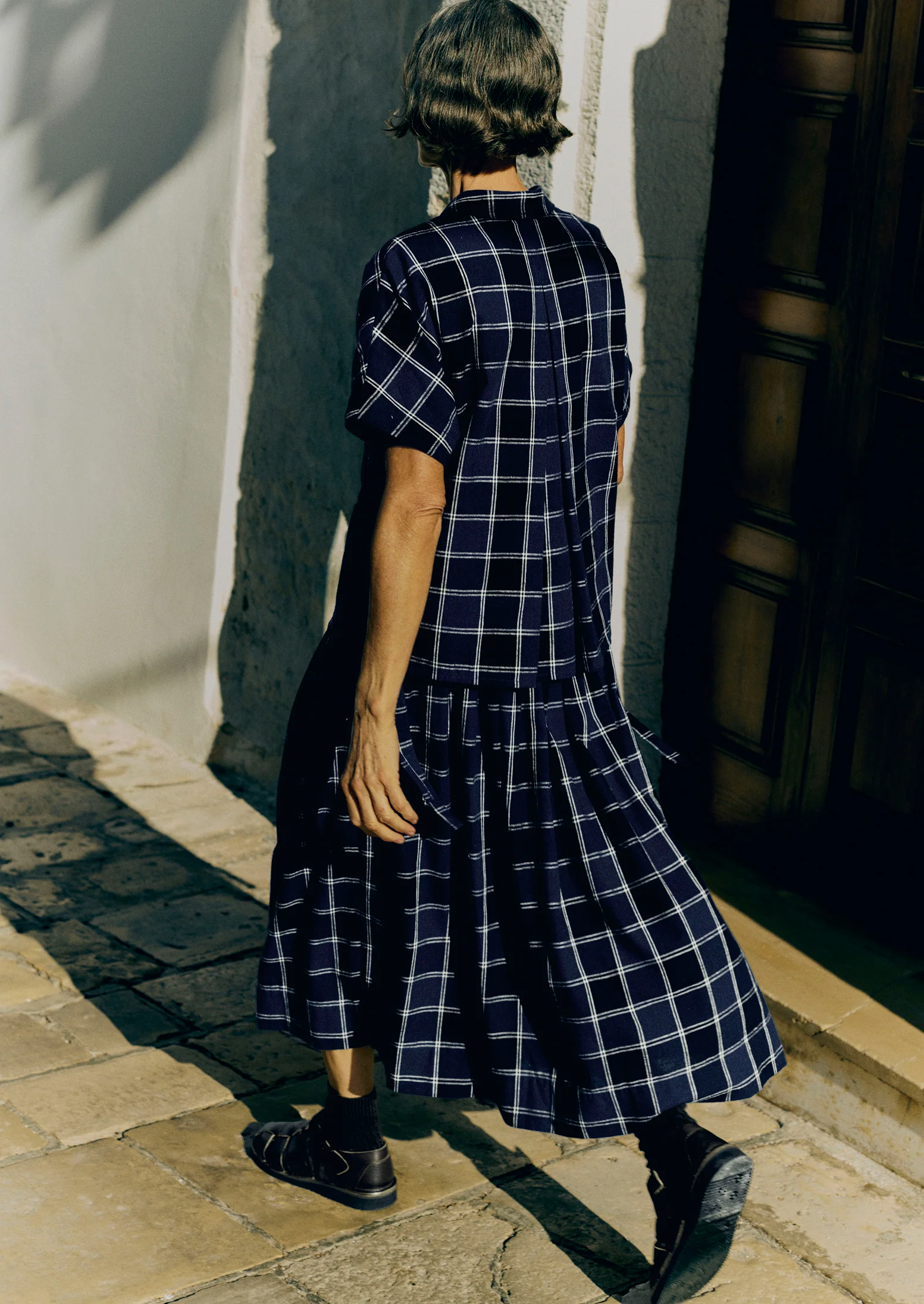 Market Check Pleated Cotton Linen Skirt | Denim Blue - Image 2