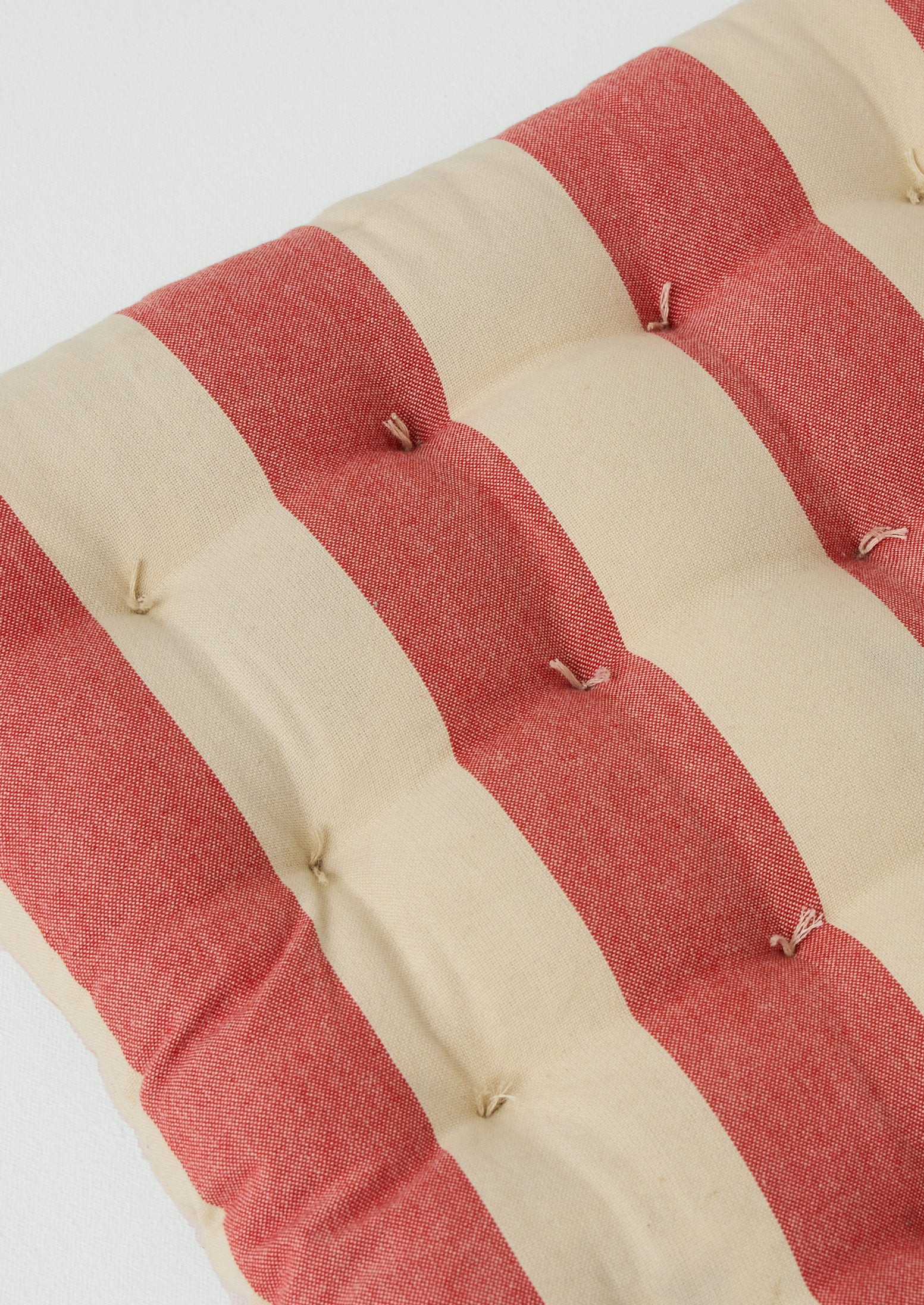 Market Stripe Hand Woven Seat Pad | Bright Red/Ecru - Image 3