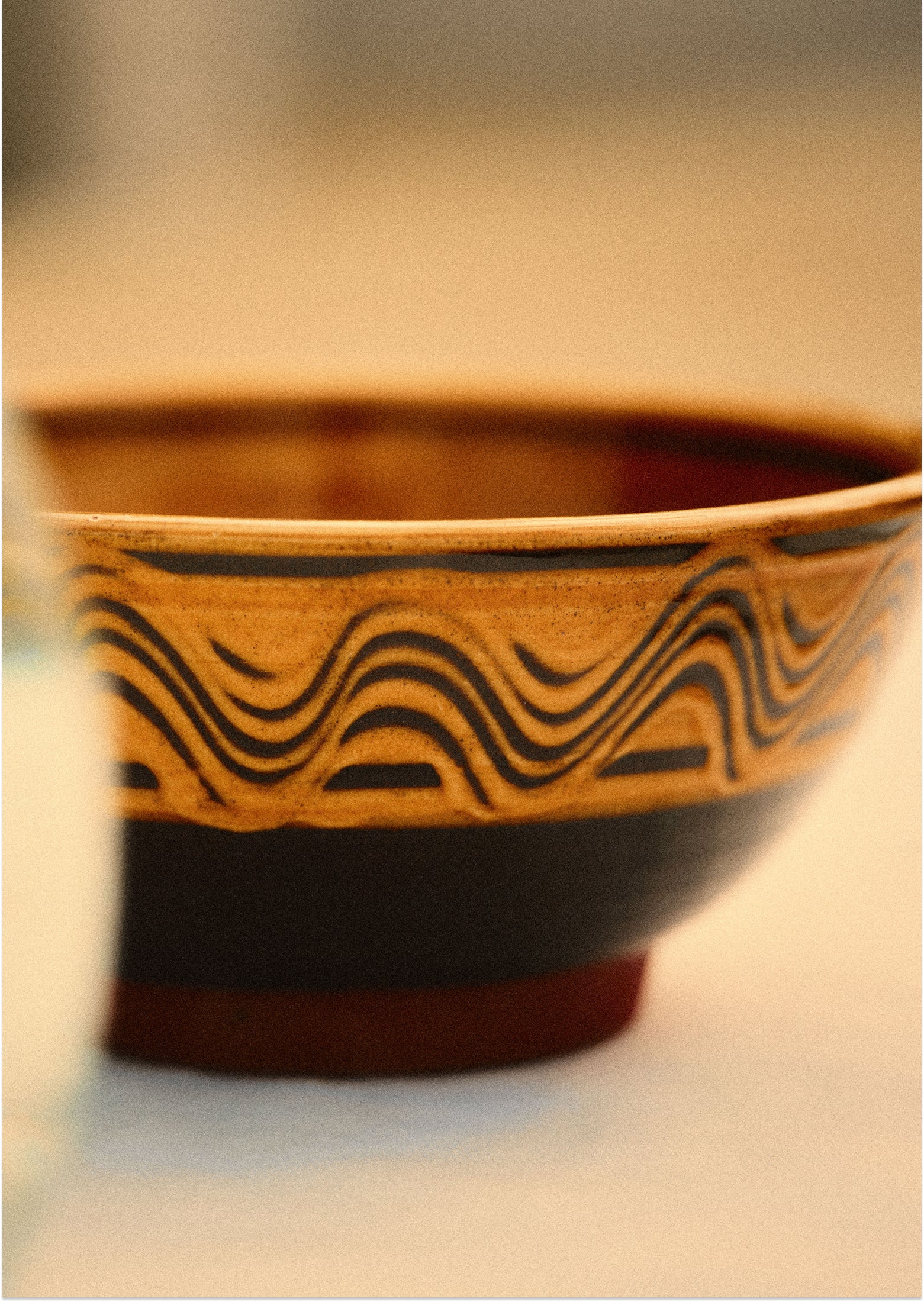 Matt Grimmitt Slipware Bowl | Honey/Terracotta - Image 4