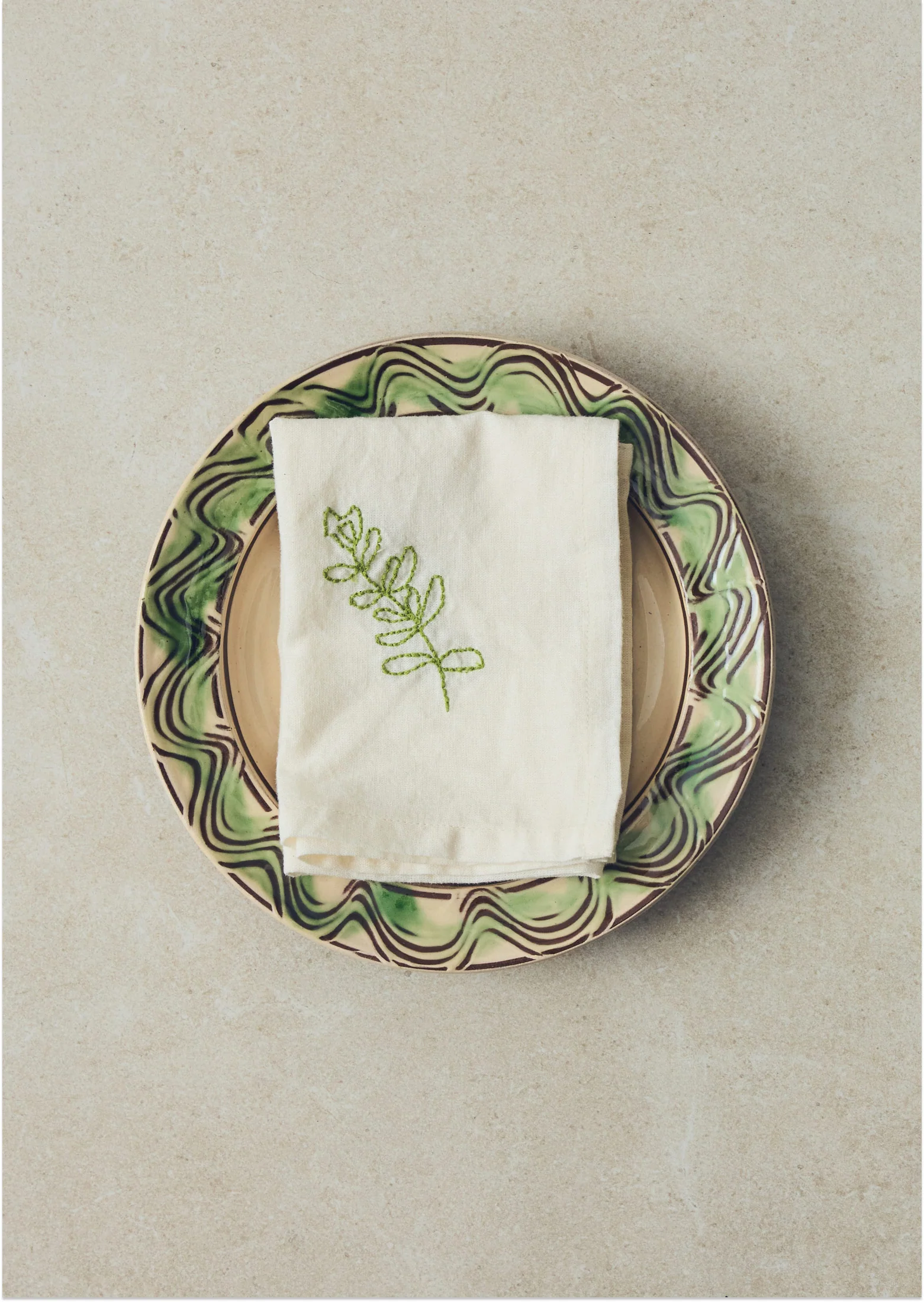 Matt Grimmitt Slipware Plate | Cream/Terracotta - Image 4