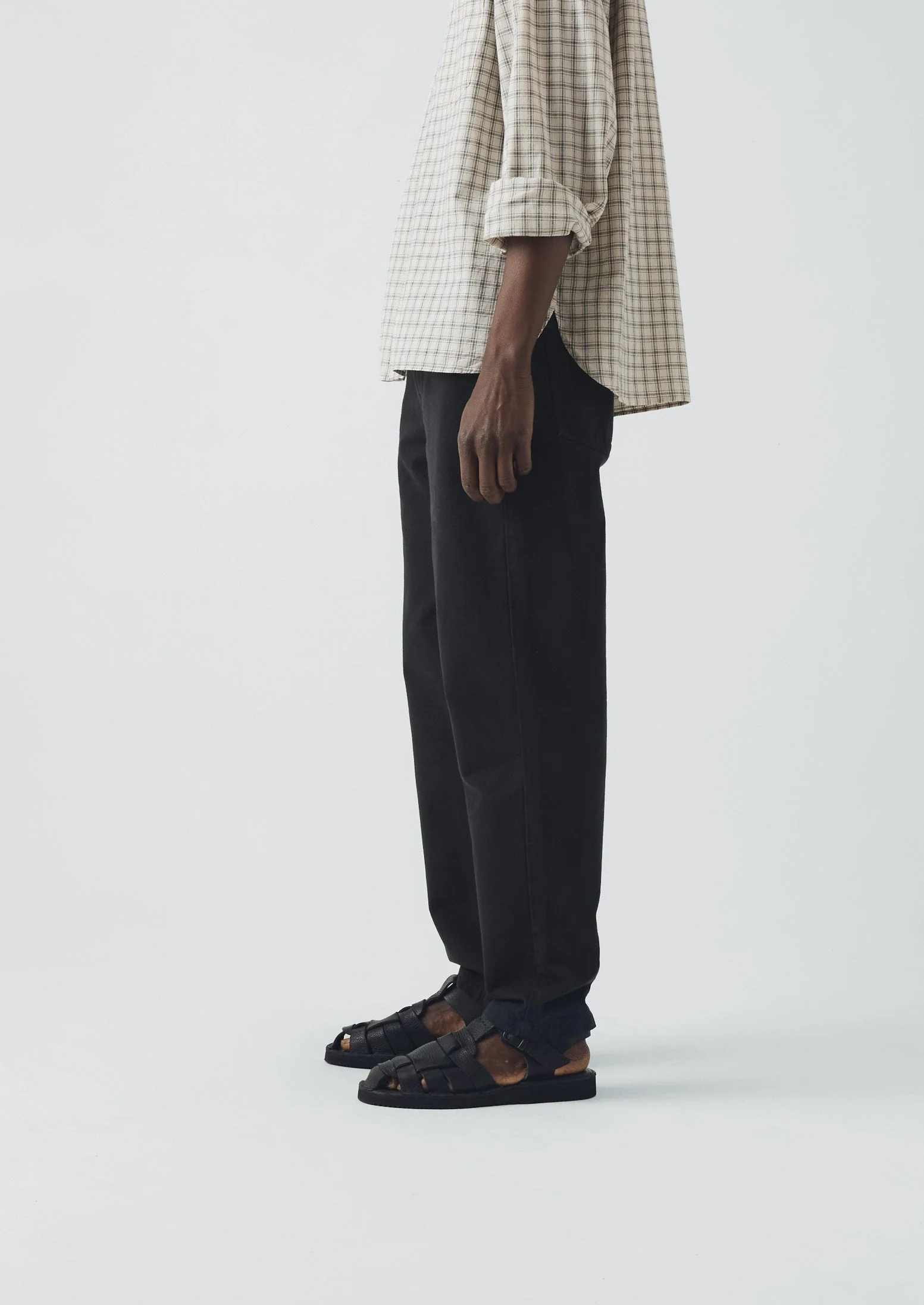 Norv Garment Dyed Tapered Trousers | Charcoal - Image 2