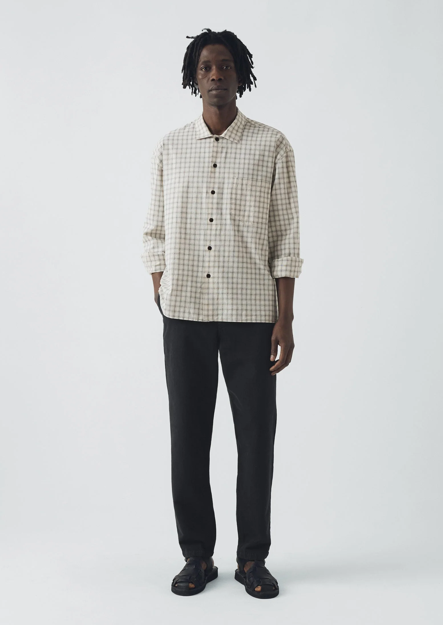 Norv Garment Dyed Tapered Trousers | Charcoal - Image 4
