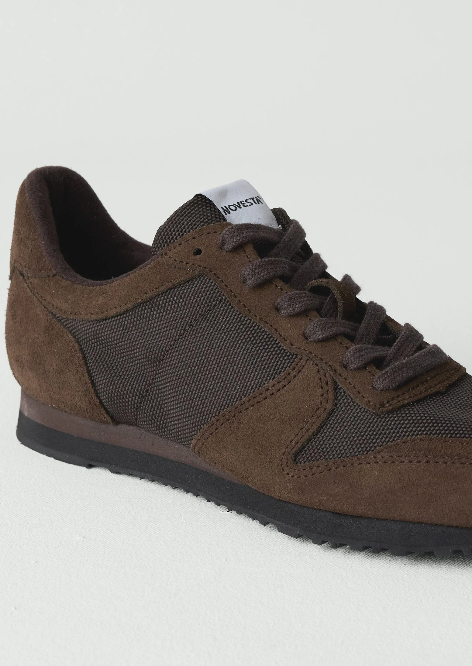 Novesta Marathon Trail Trainers | Bitter Chocolate - Image 4