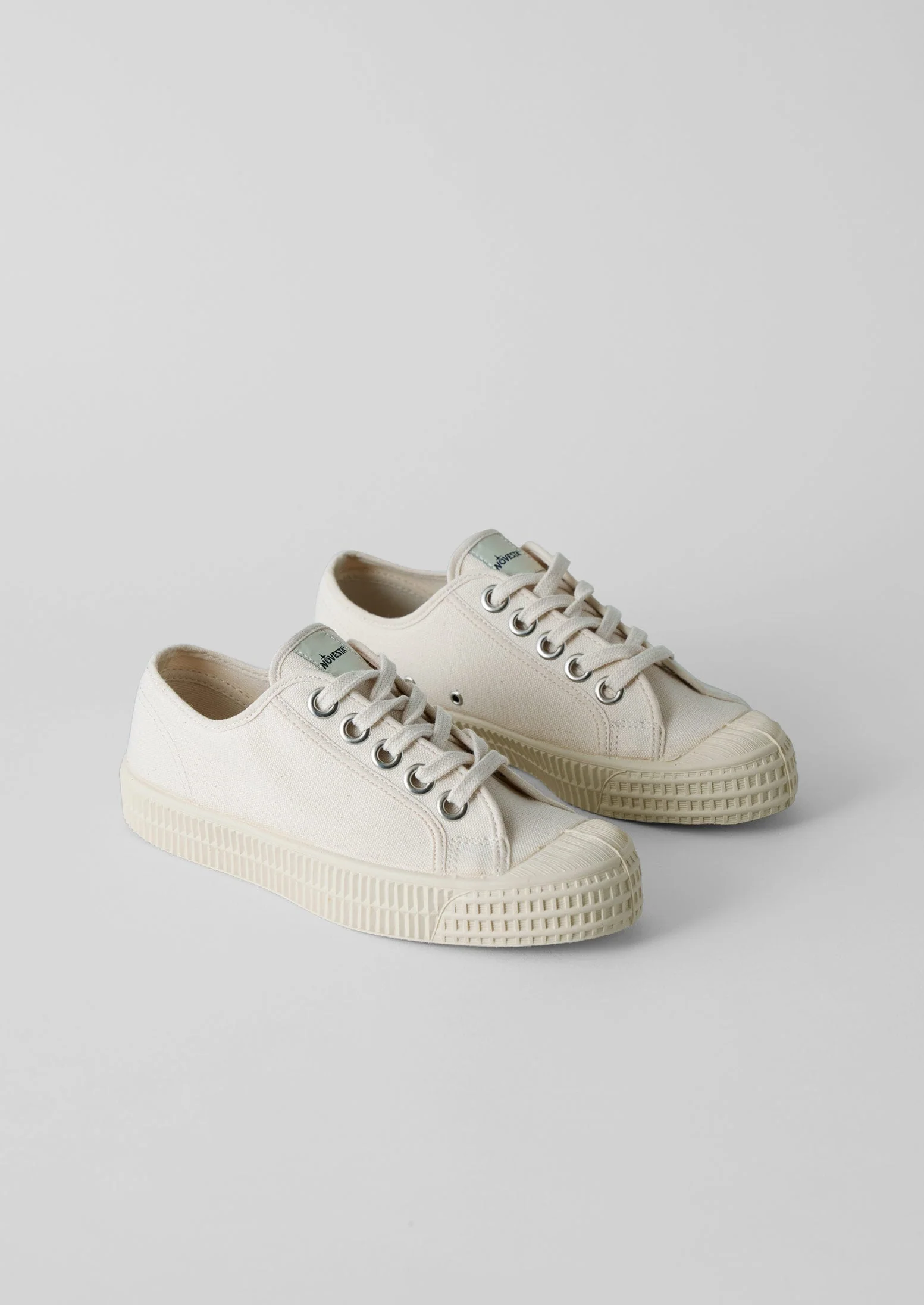 Novesta Star Master Plimsolls | Beige - Image 3
