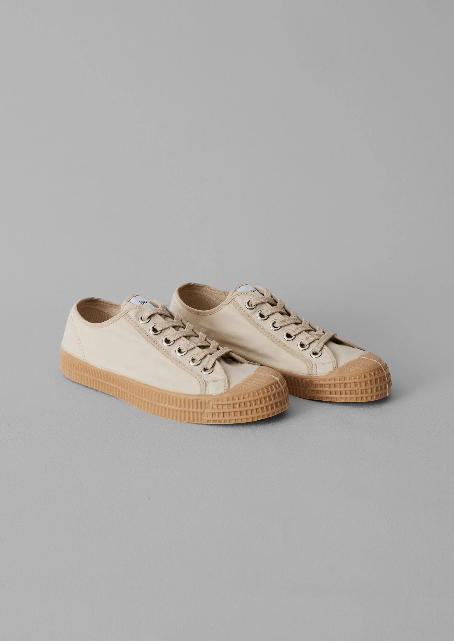Novesta Star Master Waxed Cotton Plimsolls | Birch - Image 3