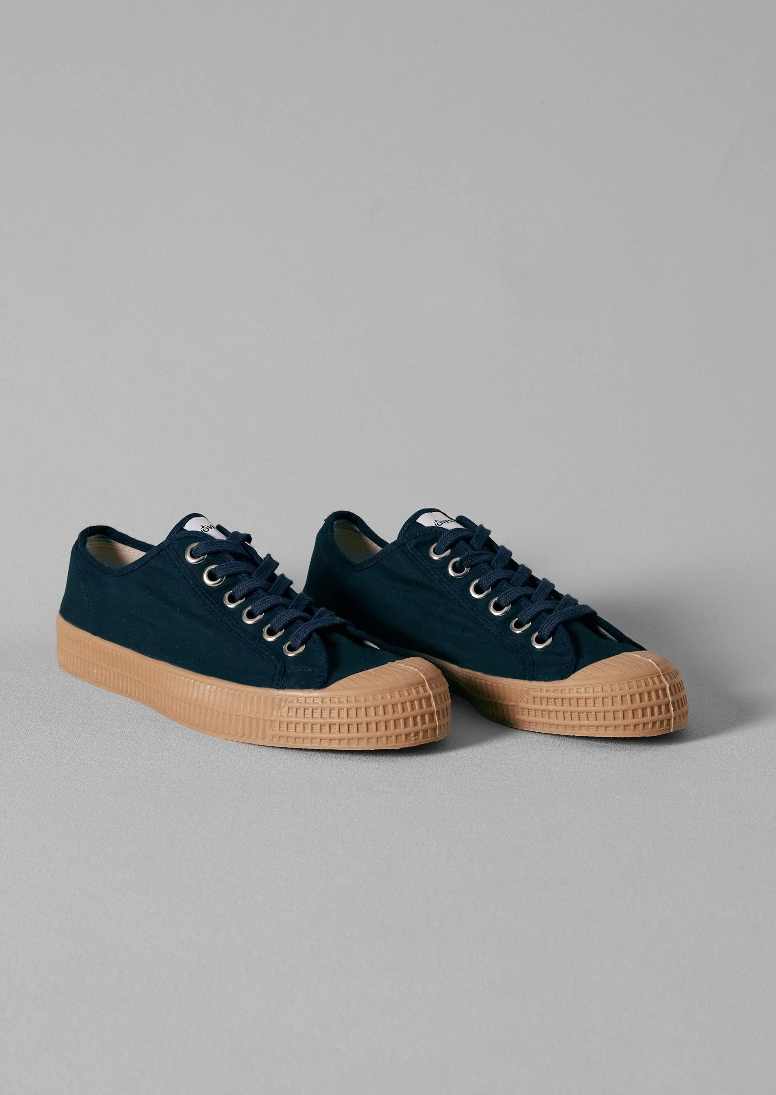 Novesta Star Master Waxed Cotton Trainers | Indigo - Image 3