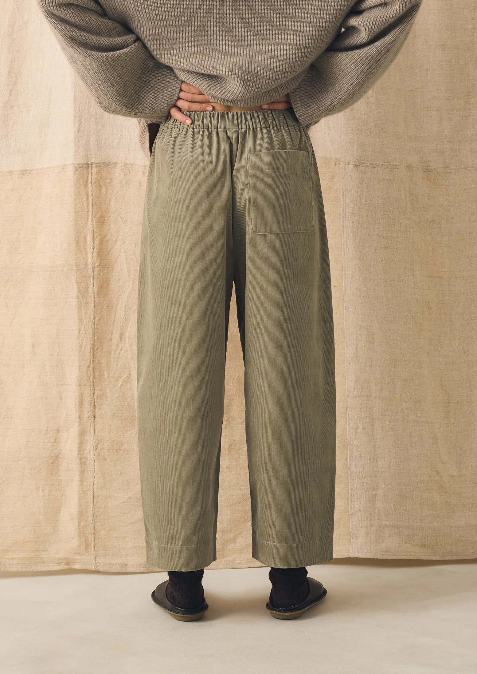Organic Cord Barrel Leg Trousers | Spelt - Image 4