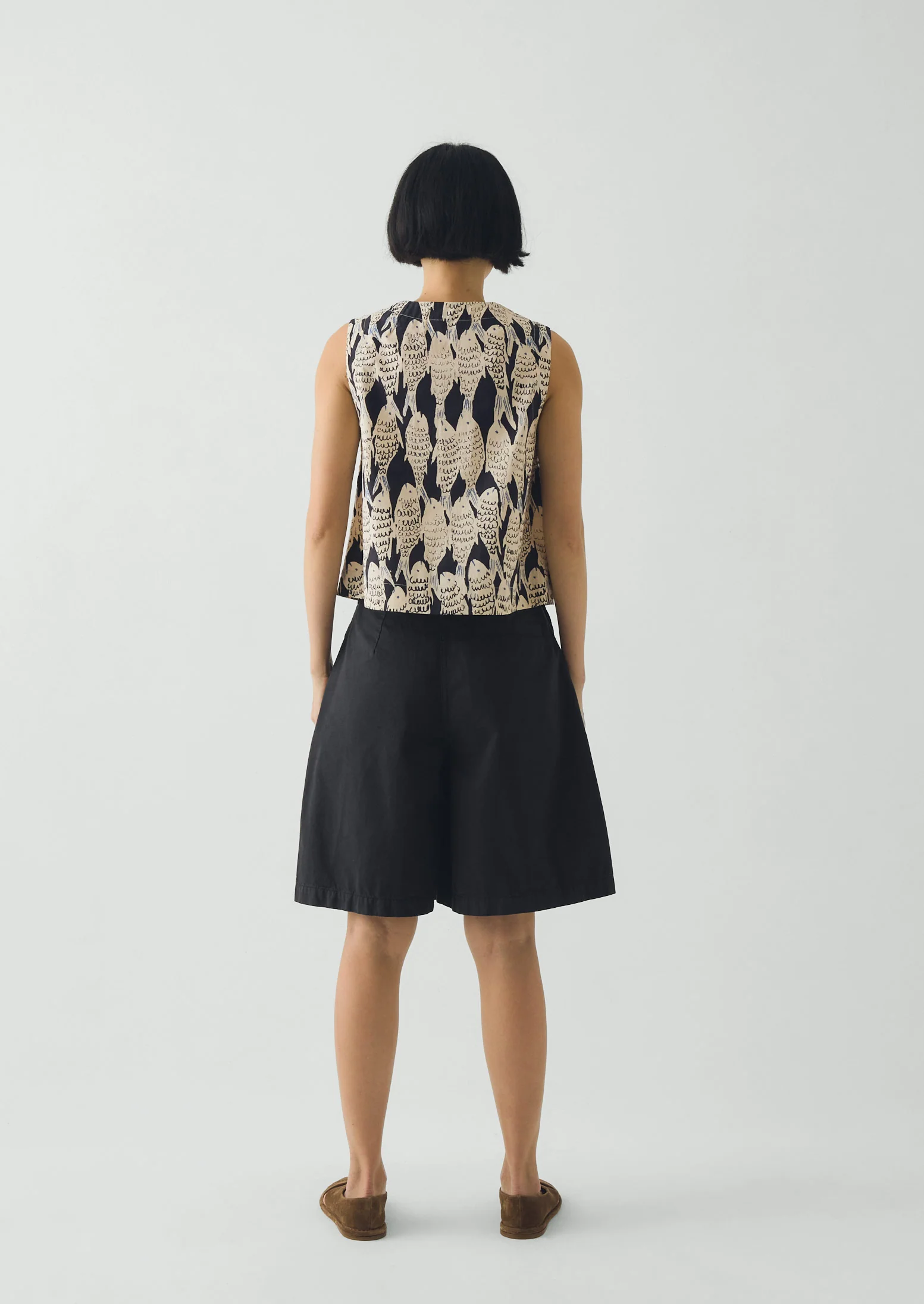 Pleat Front Cotton Twill Shorts | Slate - Image 4