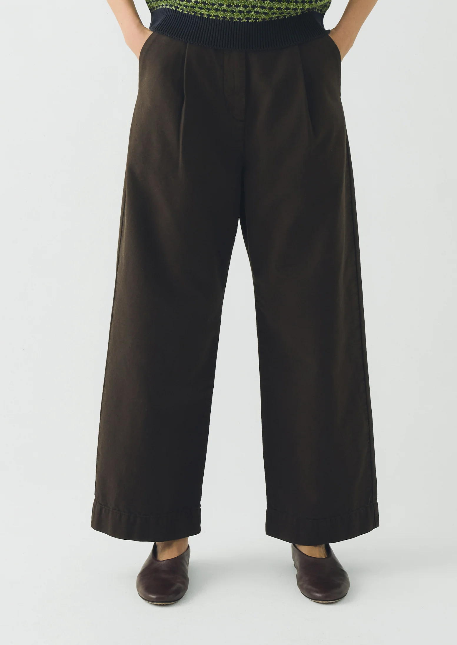 Pleat Front Garment Dyed Cotton Trousers | Black Walnut - Image 5