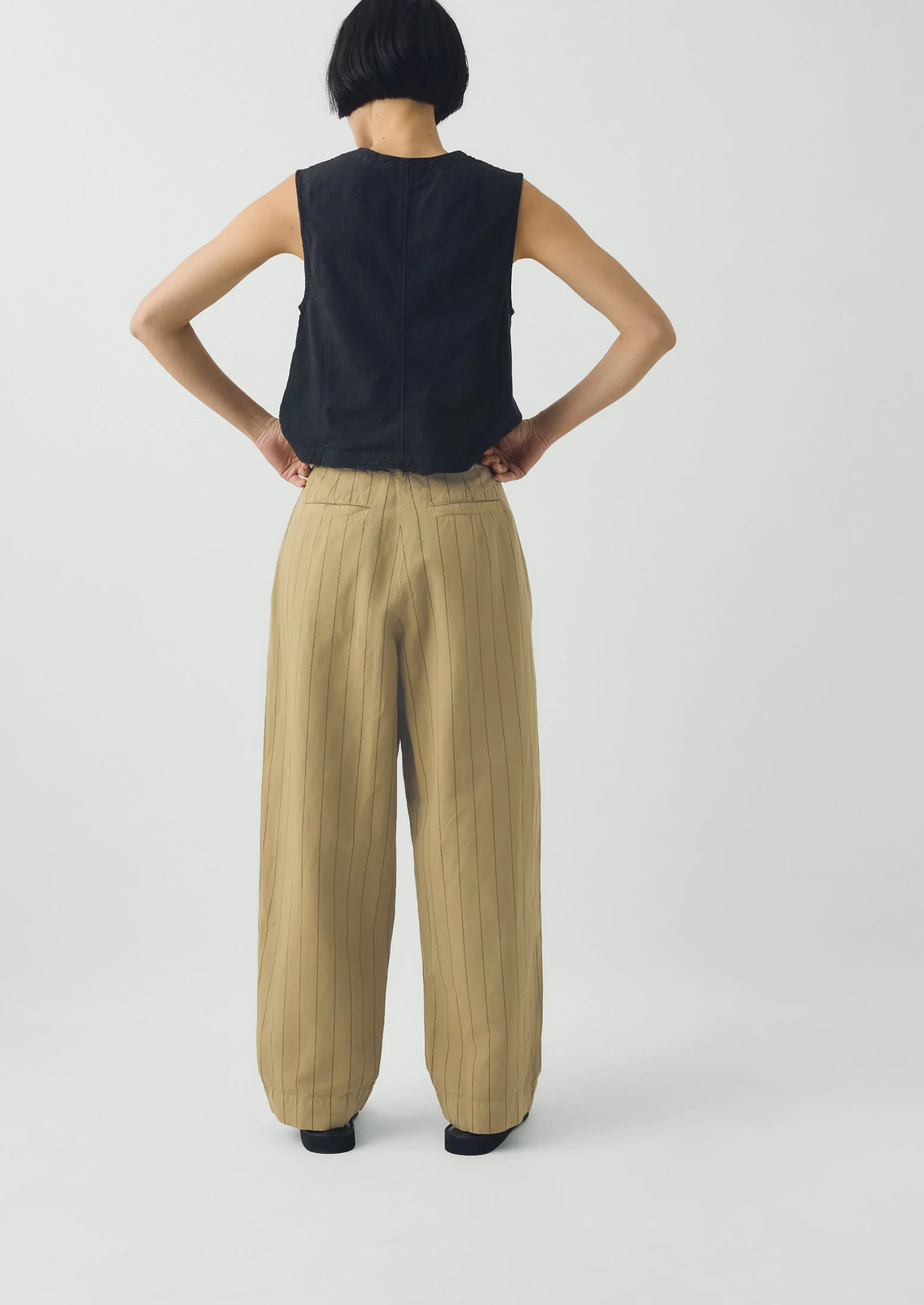 Pleat Front Stripe Cotton Linen Trousers | Fennel Seed - Image 5