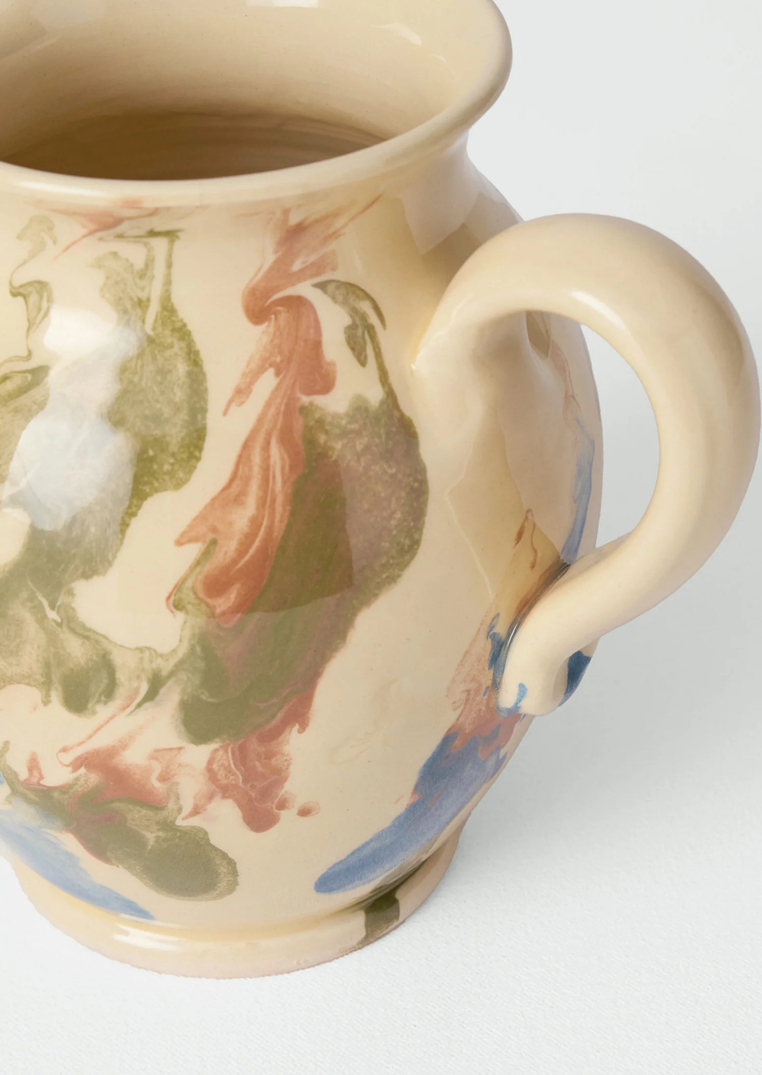 Poterie Barbotine Marbled Pitcher | Sand/Moss - Image 4