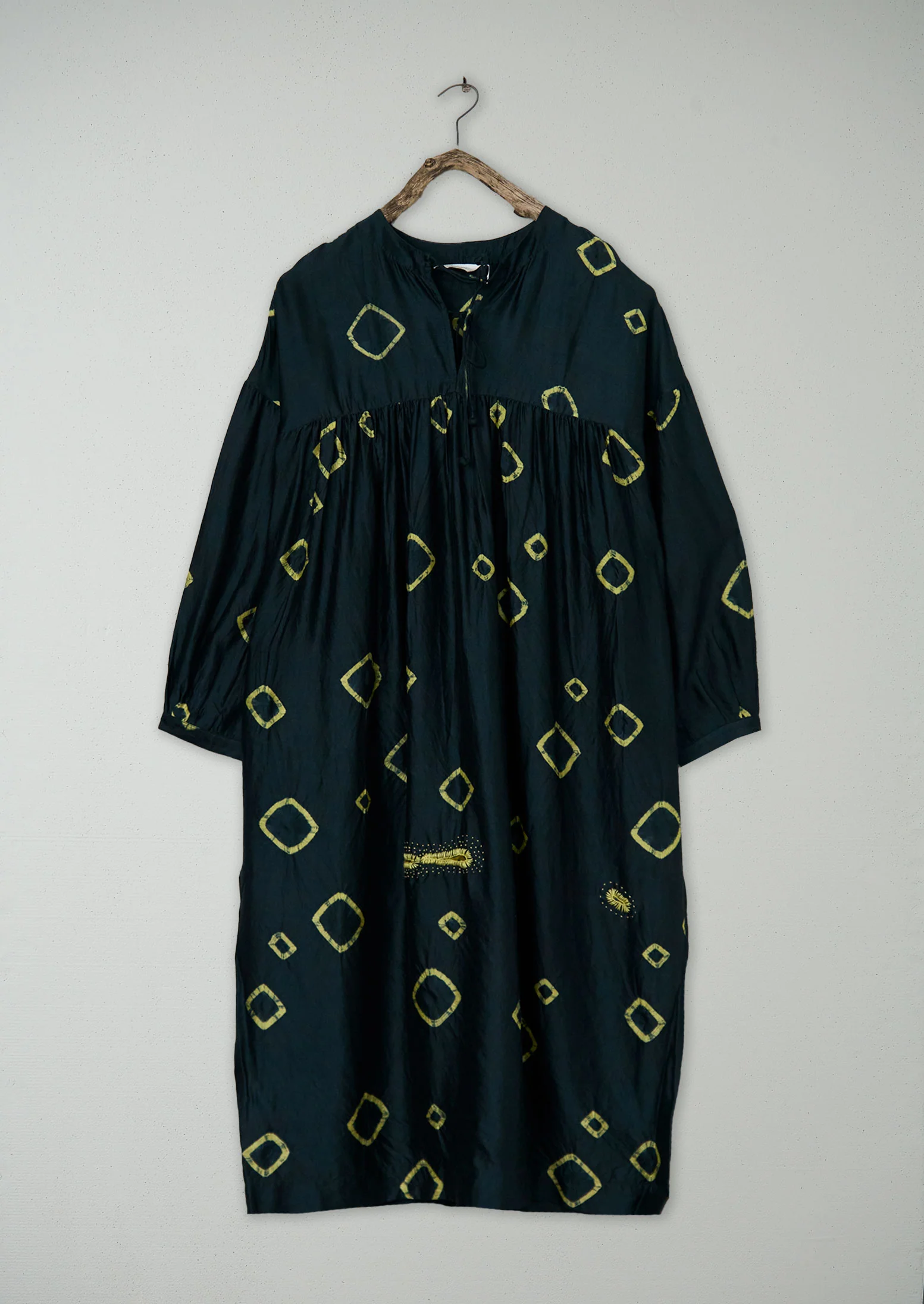 Renewed Hand Shibori Silk Dress XS (115) | Multi
