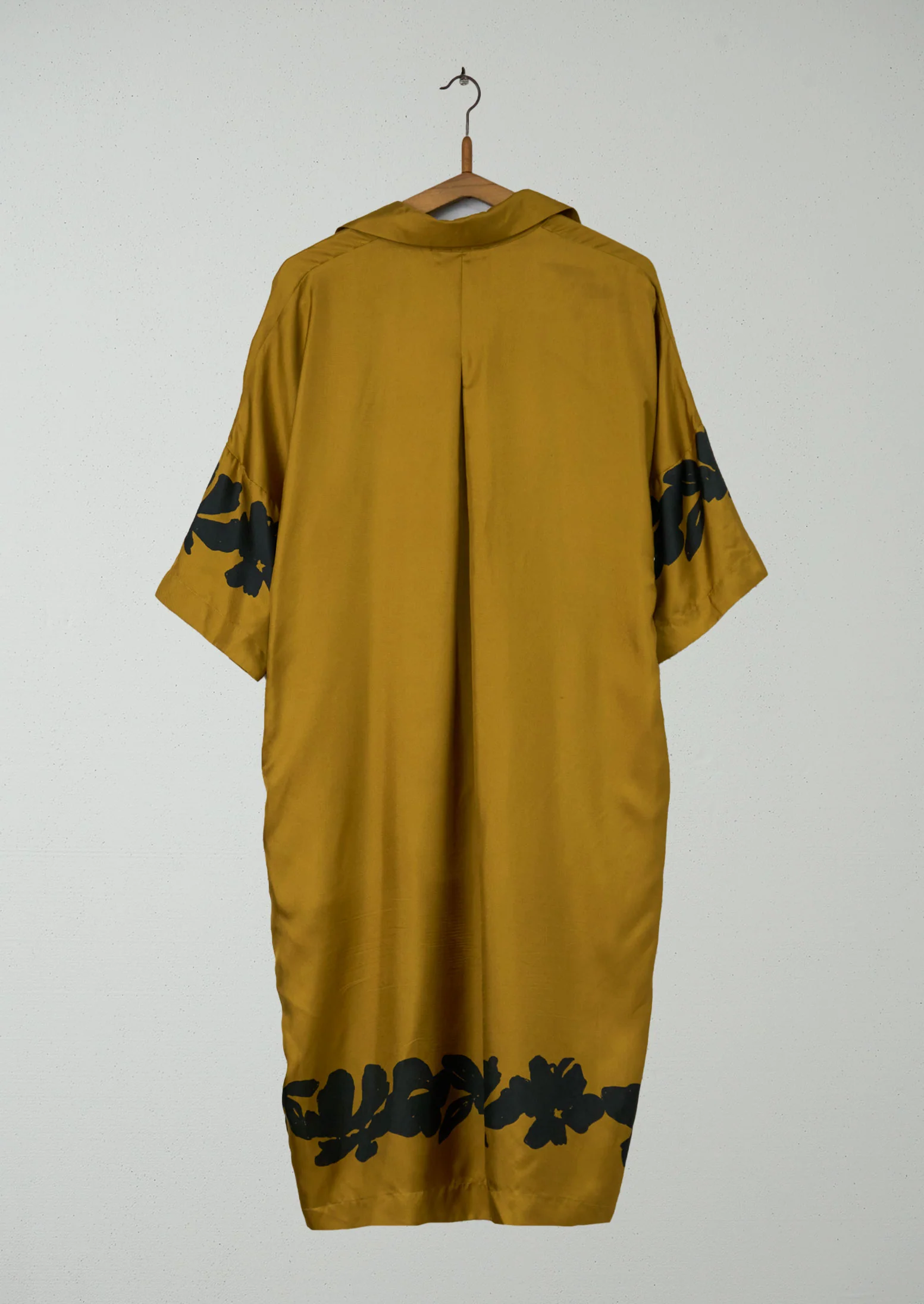 Reworn Border Print Silk Dress Size S (1772) | Multi - Image 2