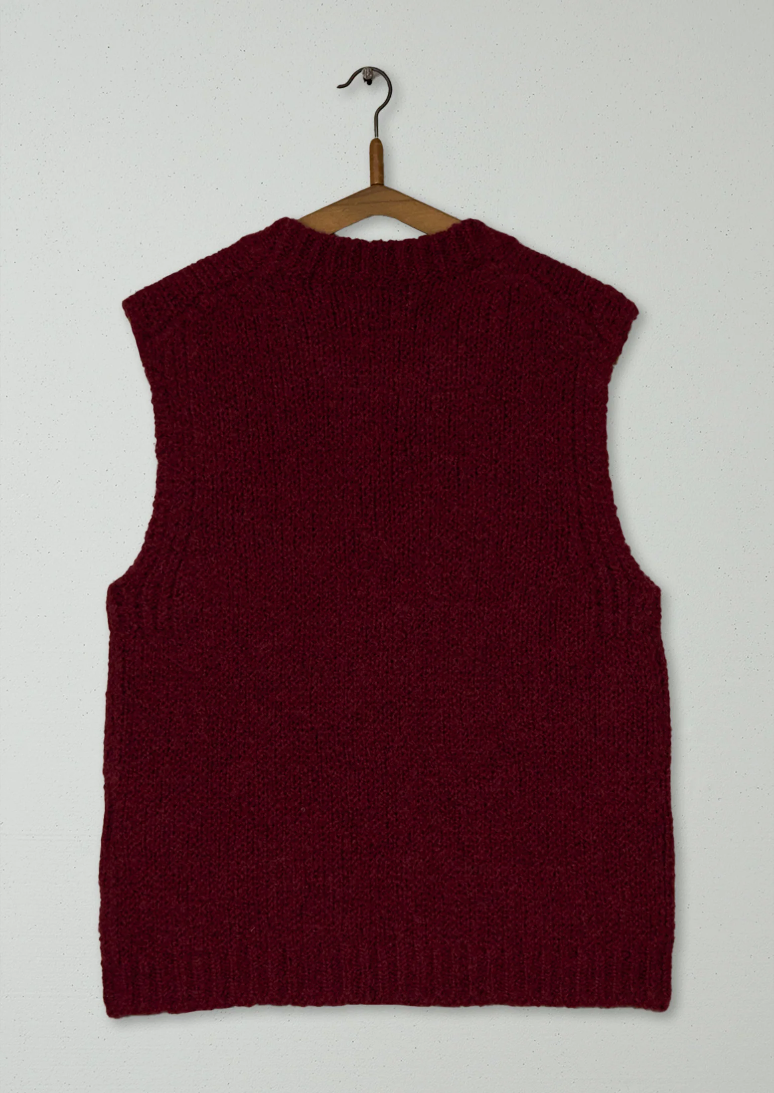 Reworn Wool Alpaca Tank Size M (566) | Red Sorrel - Image 2