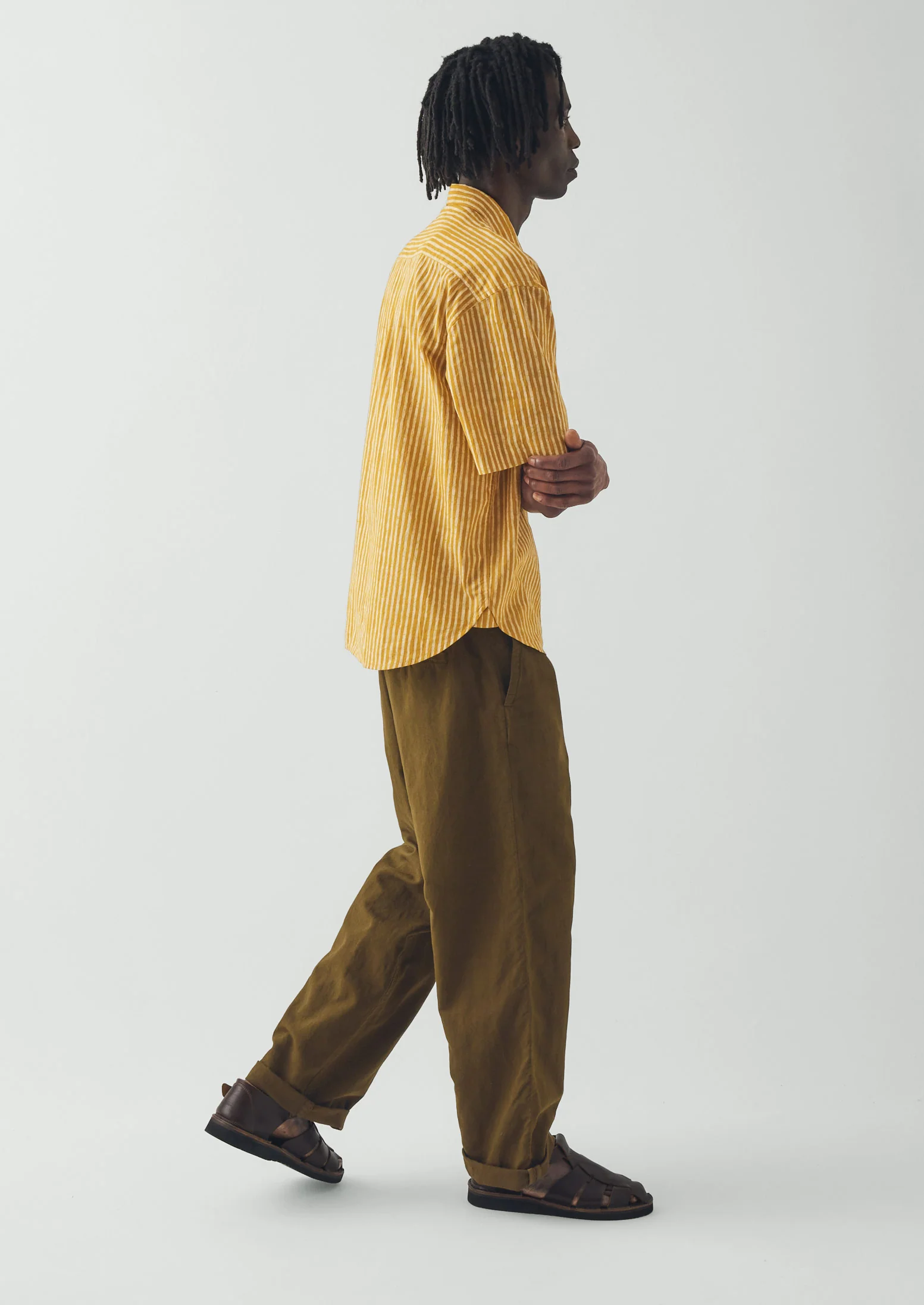 Rory Elasticated Cotton Linen Trousers | Bronze Green - Image 3