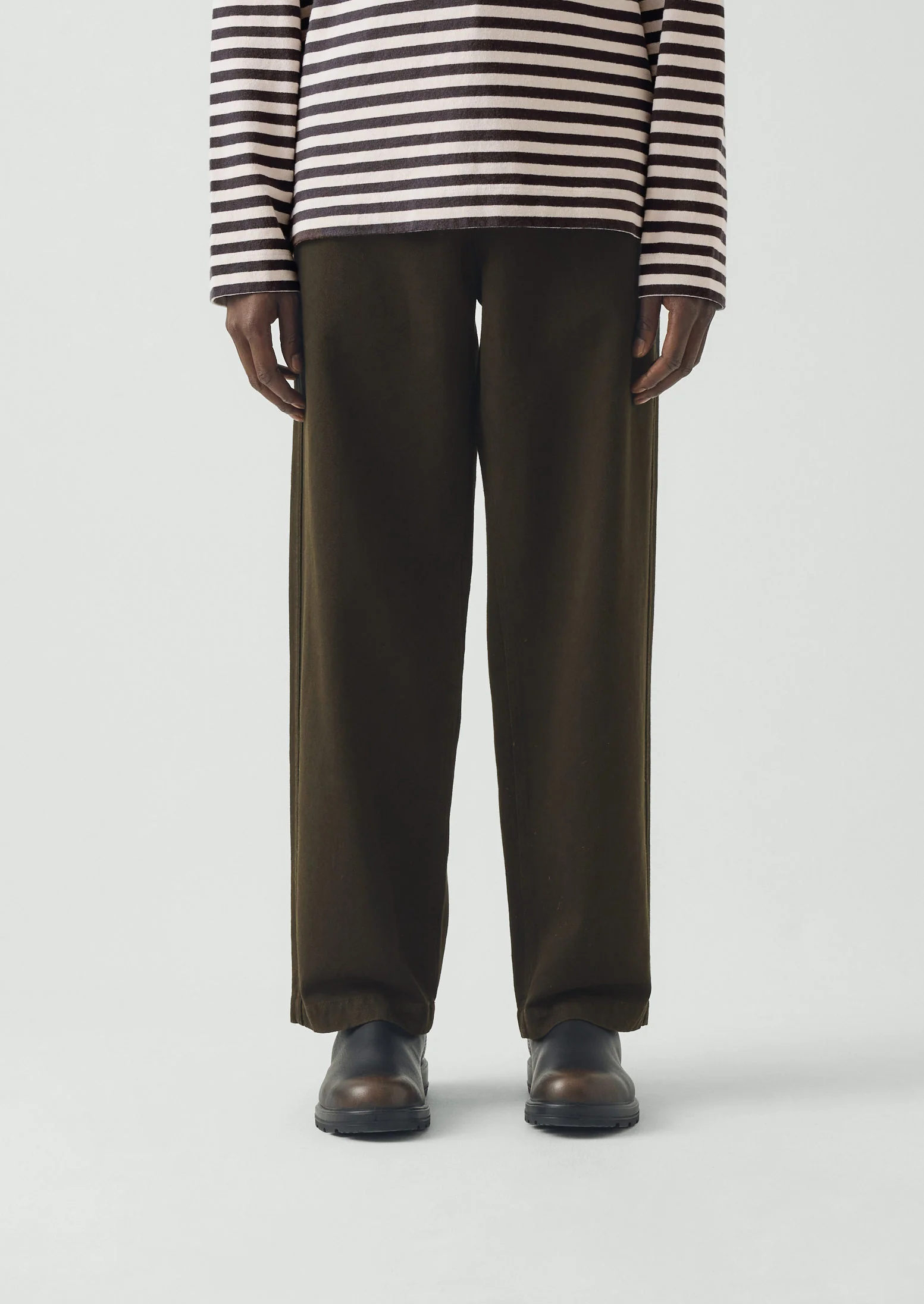 Rory Straight Leg Trousers | Iron Green - Image 4