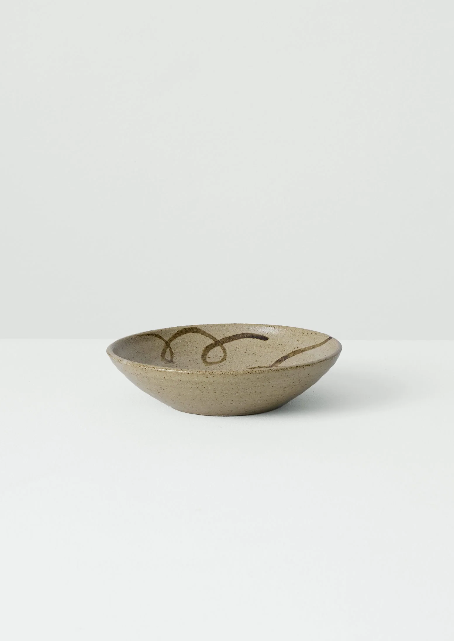 Skye Corewijn Wave Pasta Plate | Buff Stone