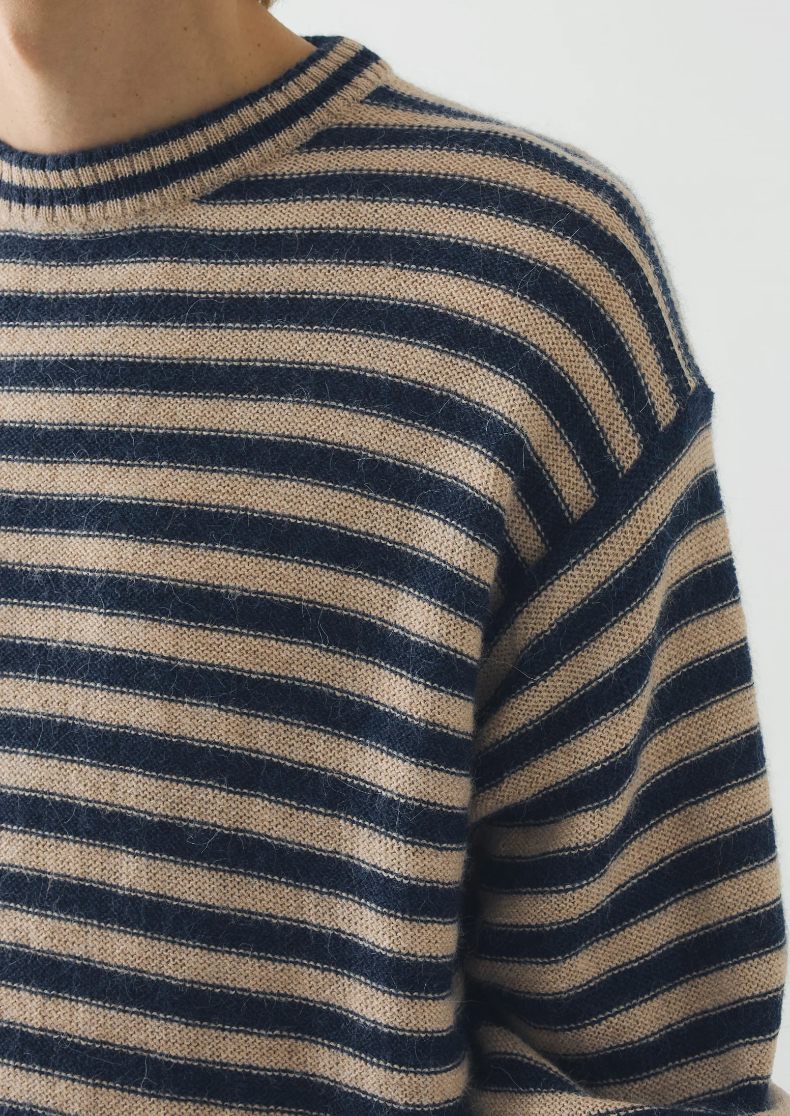 Stripe Alpaca Wool Sweater | Navy/Oatmeal - Image 3