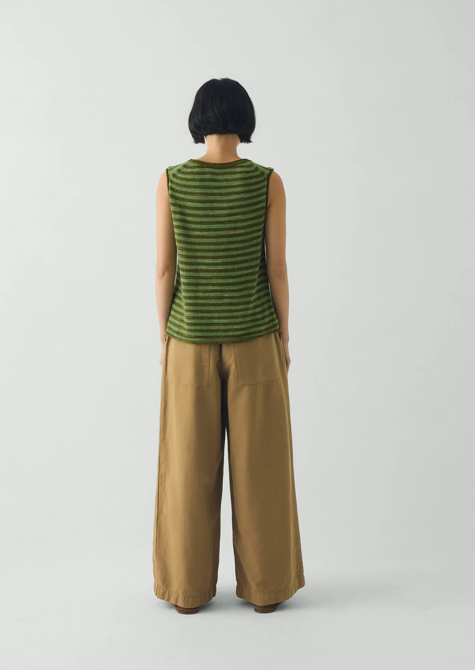 Stripe Linen Cotton Knitted Vest | Green Olive/Verde - Image 5