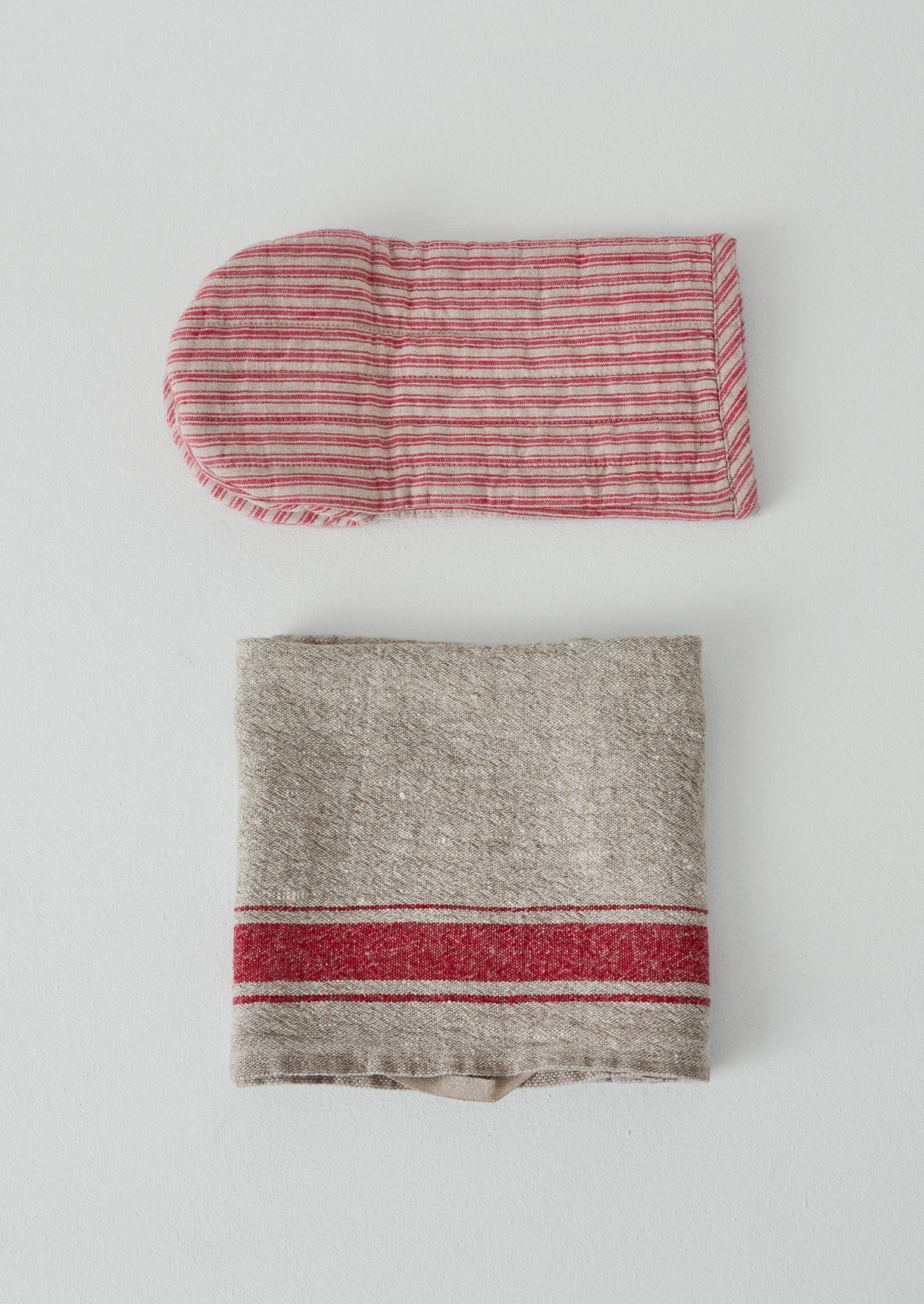 Stripe Linen Oven Glove | Natural/Red - Image 2