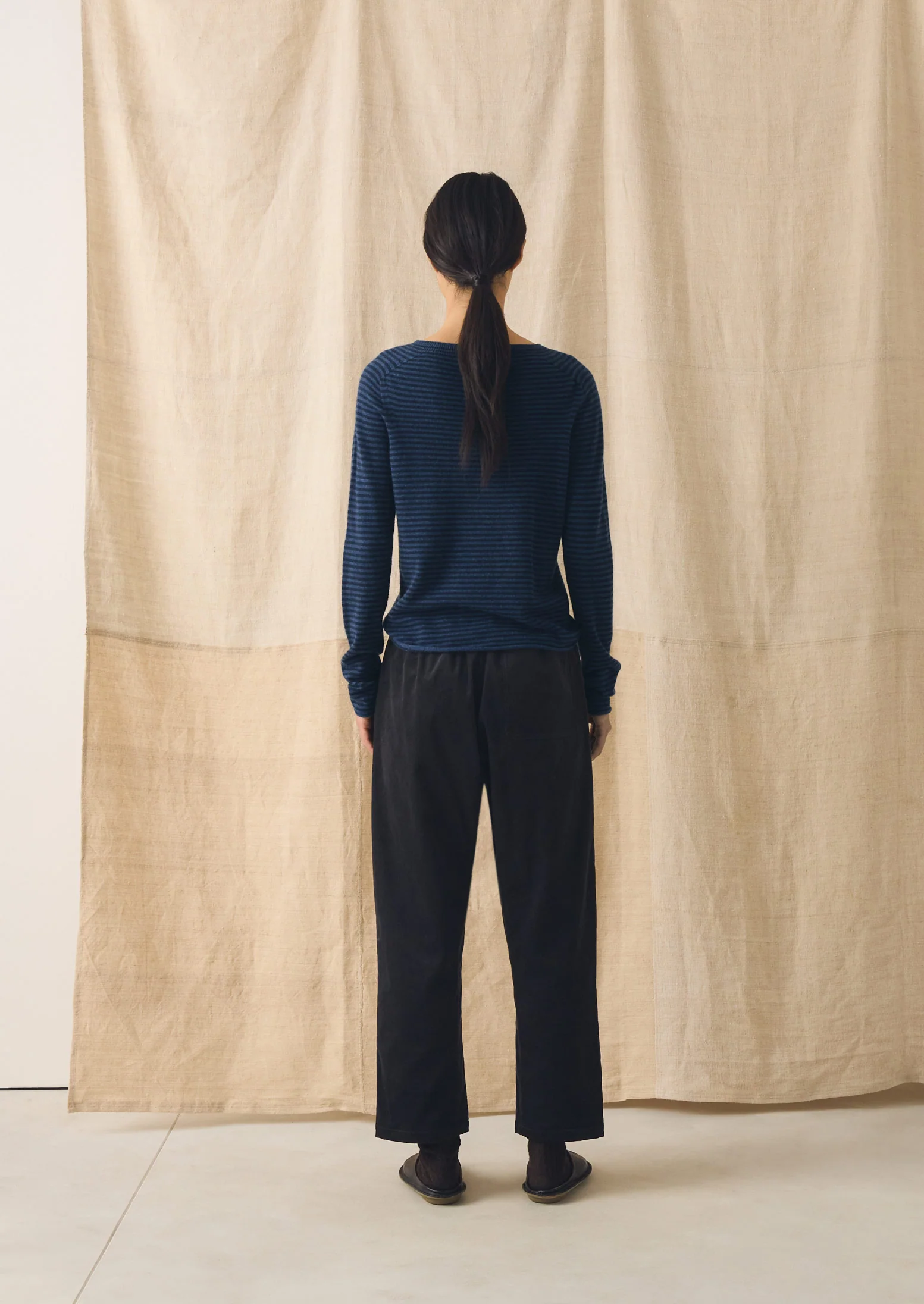 Suki Organic Cord Trousers | Charcoal - Image 3