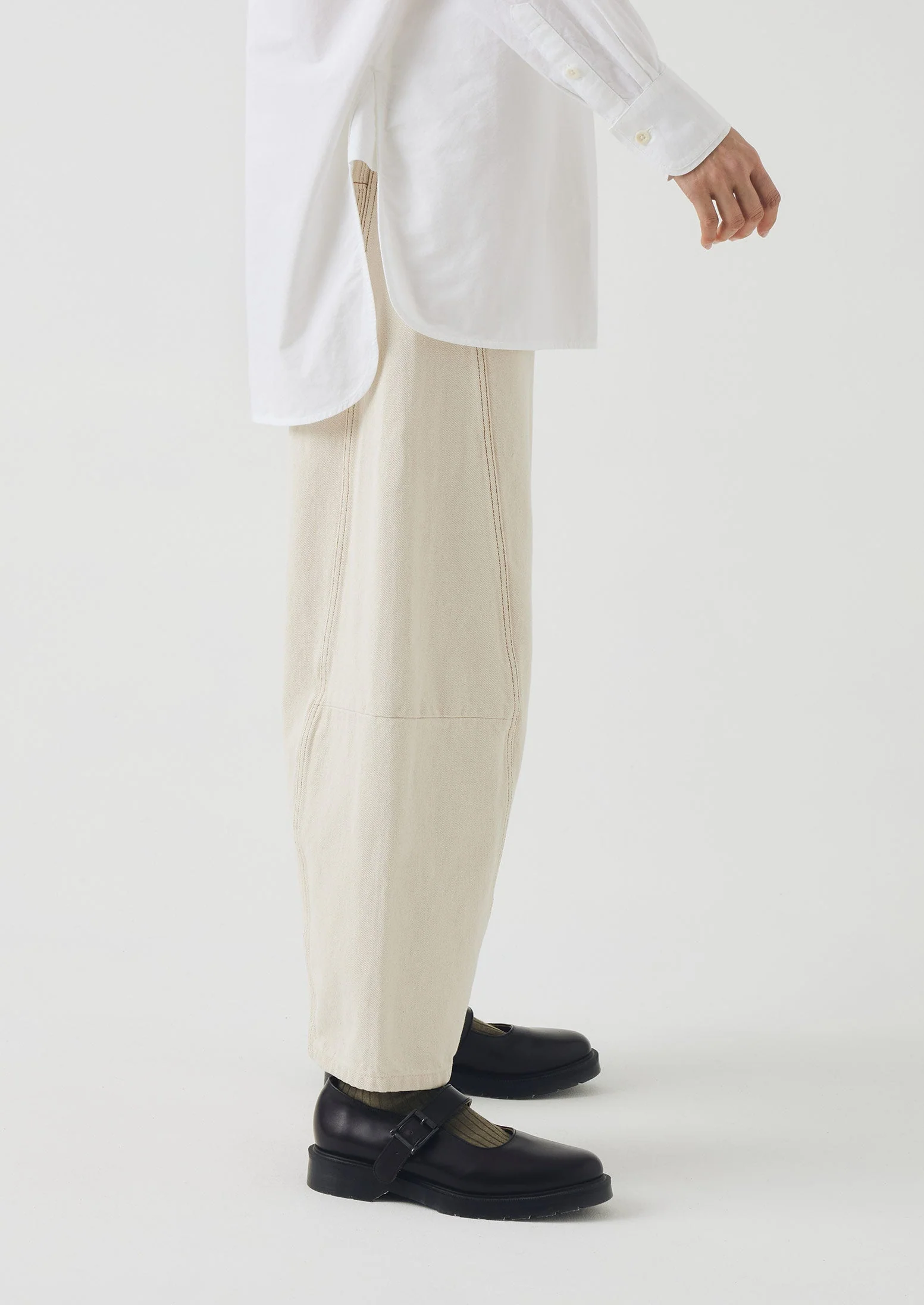 Taro Cotton Oxford Long Shirt | White - Image 6