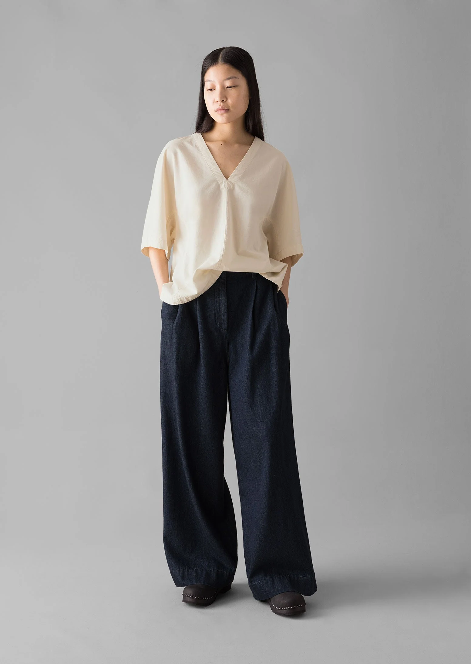 Textured Cotton Poplin V-Neck Top | Ecru - Image 3