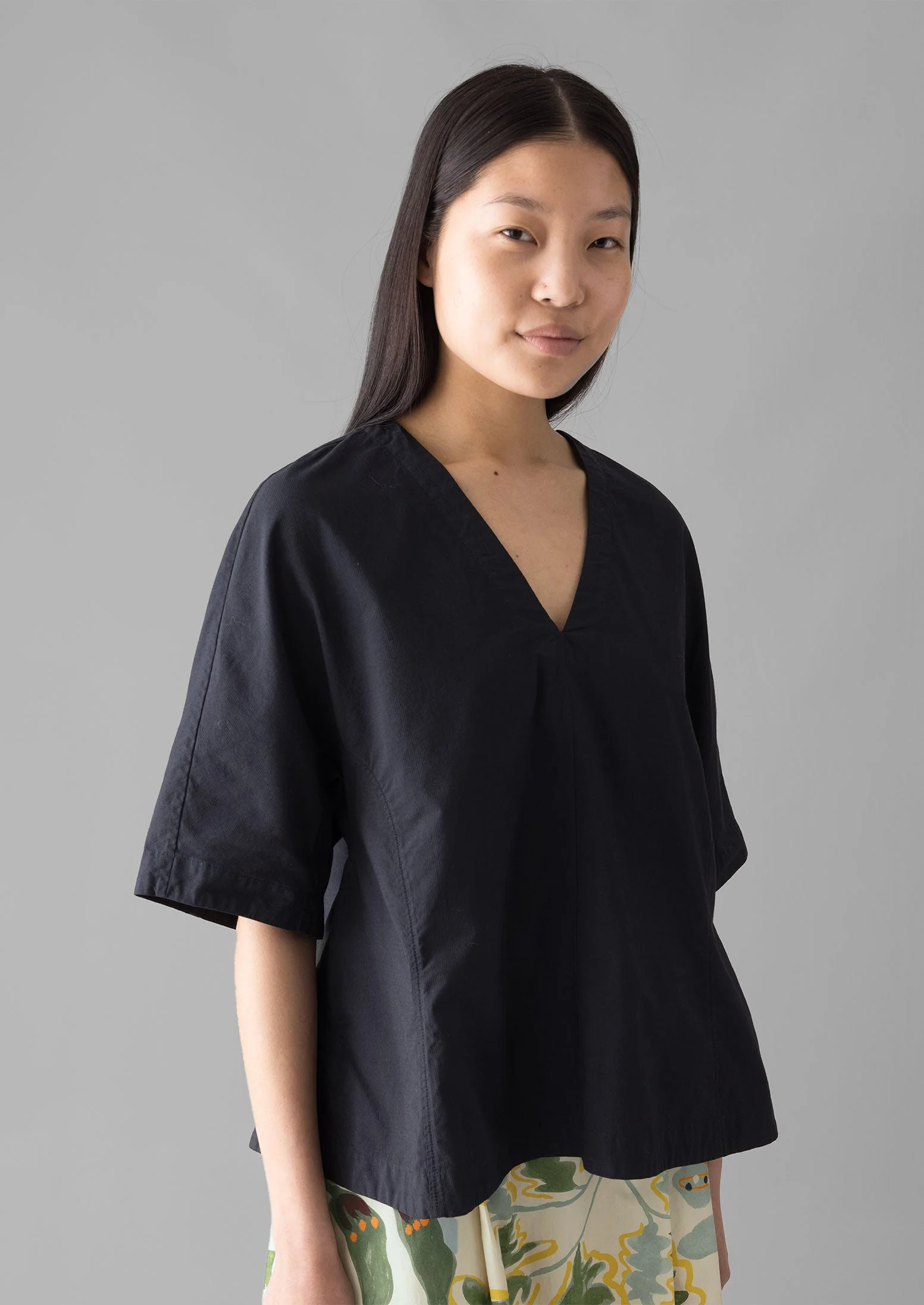 Textured Cotton Poplin V-Neck Top | Ink - Image 3