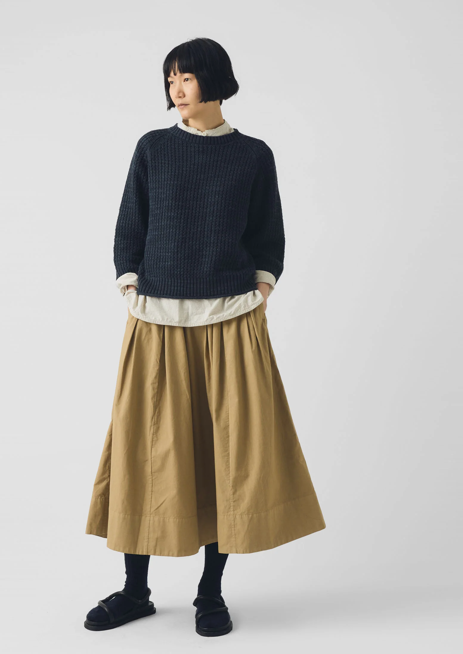 Textured Rib Linen Cotton Sweater | Dark Navy - Image 3