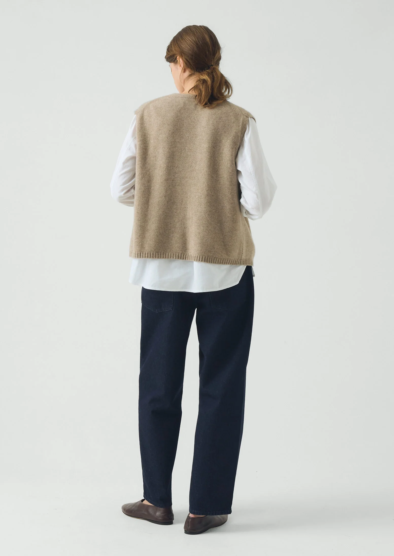 Wool Cashmere V Neck Tank | Stone Melange - Image 3