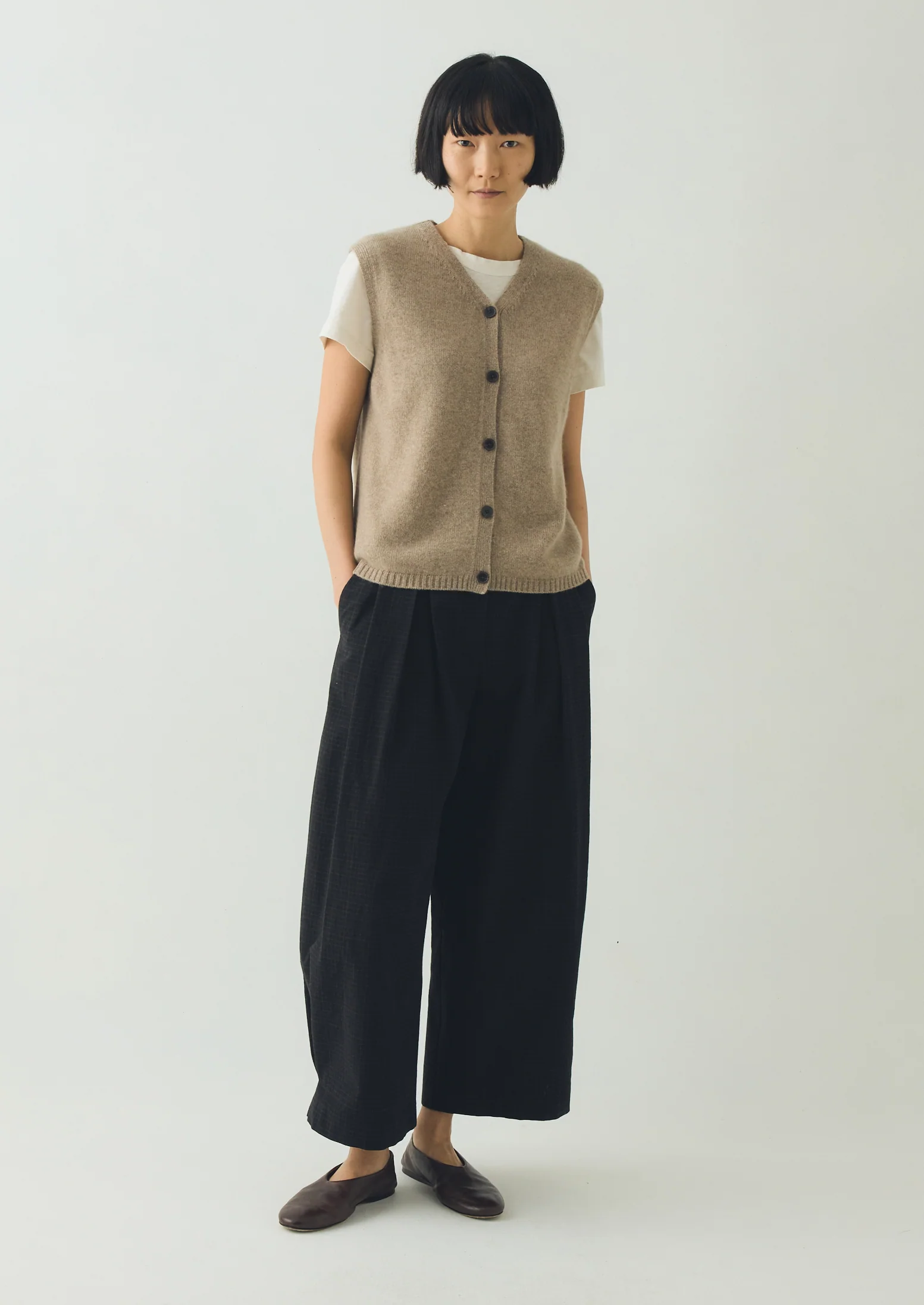 Wool Cashmere V Neck Tank | Stone Melange - Image 5