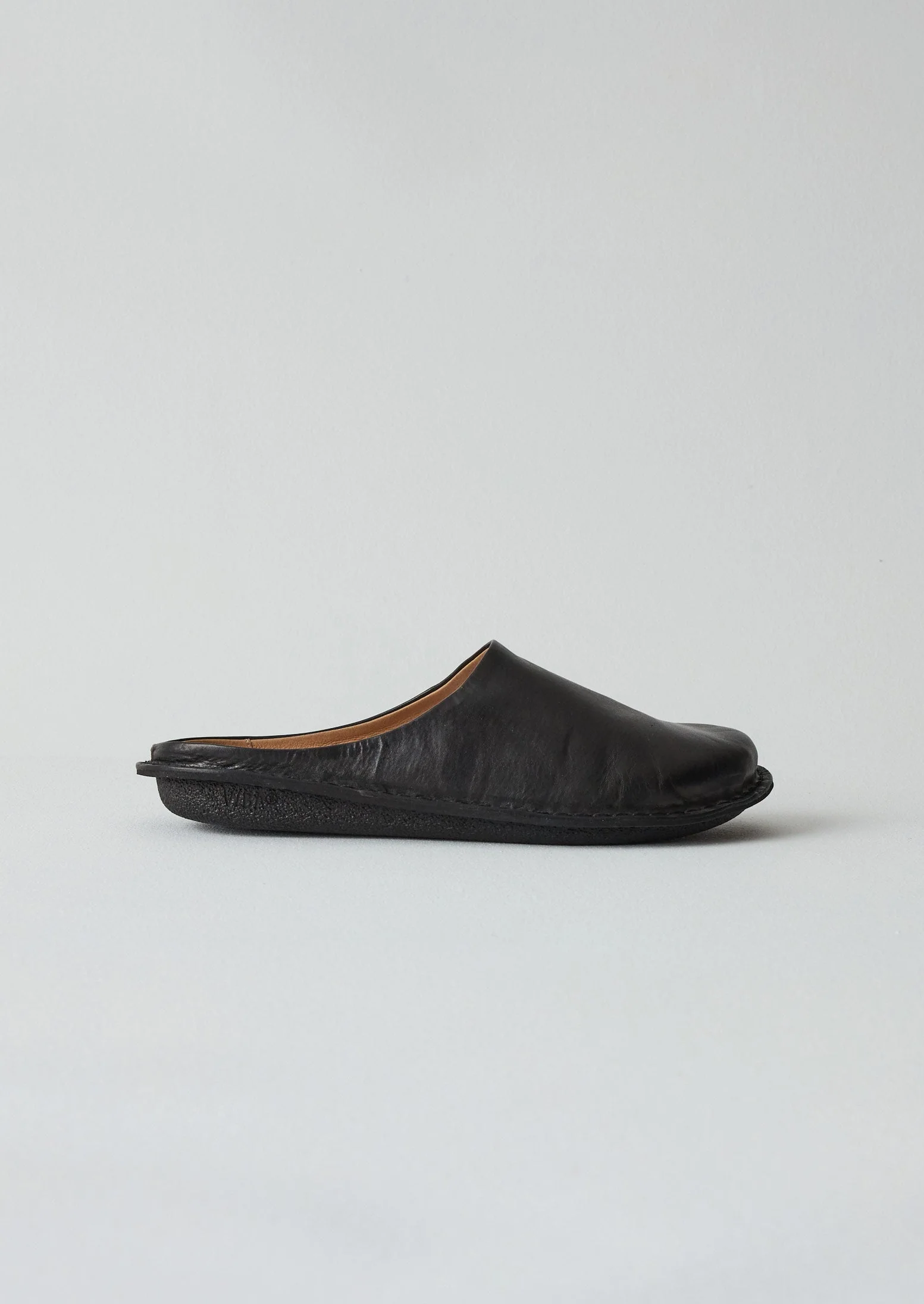 Vibae Mules | Black - Image 2