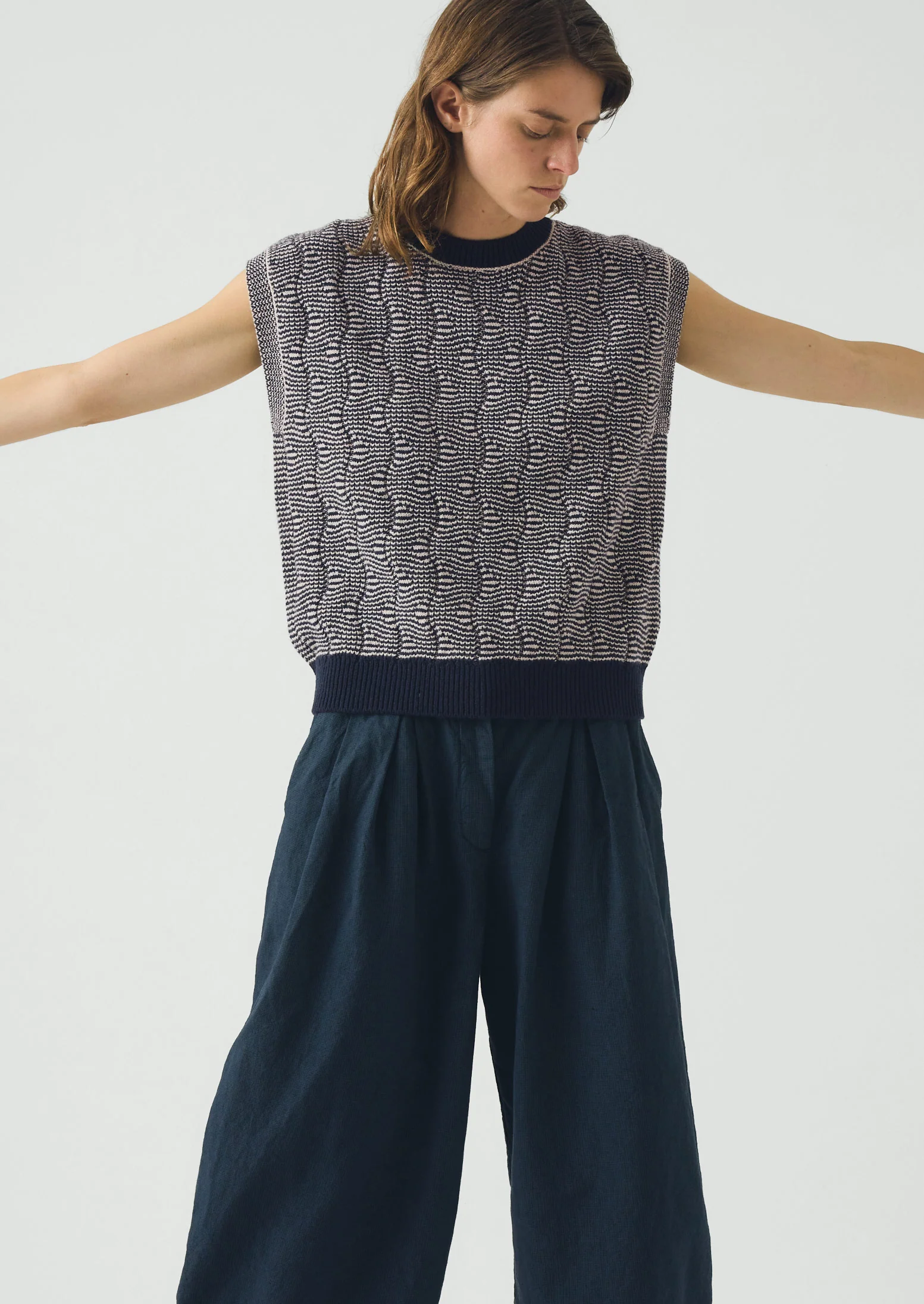 Wavy Stripe Knitted Wool Cotton Top | Navy/Parchment - Image 2