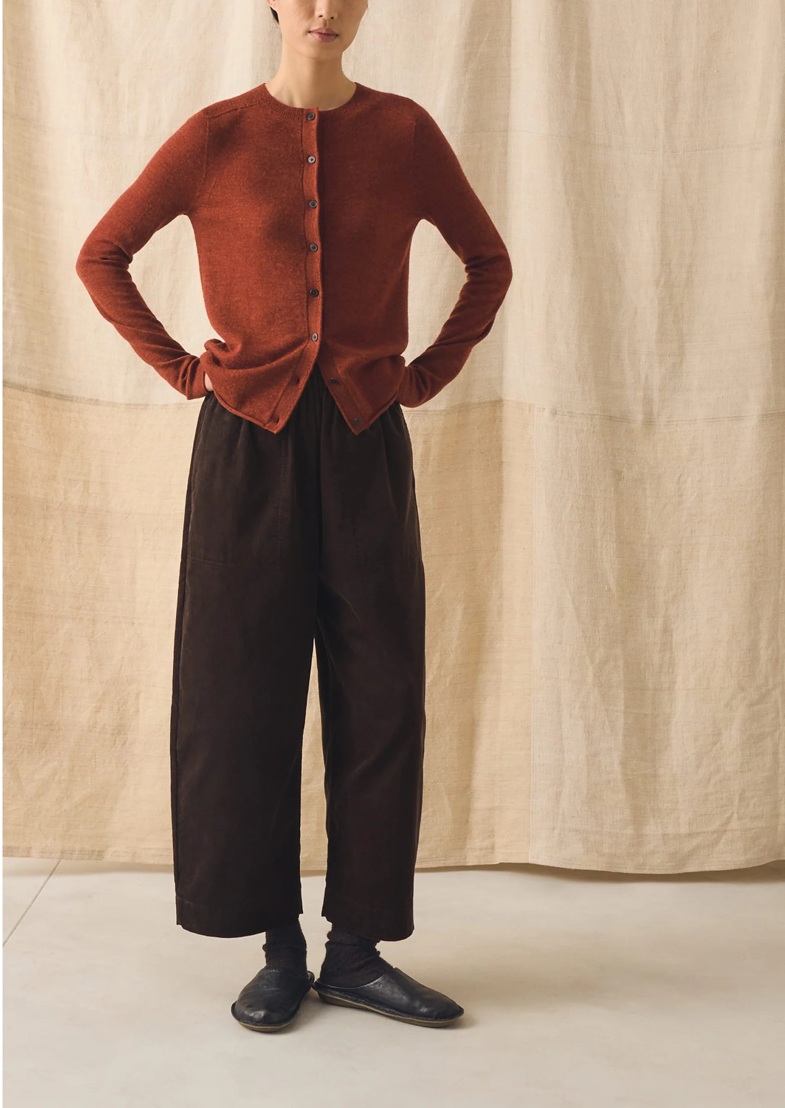 Wool Cashmere Neat Cardigan | Warm Terracotta - Image 2